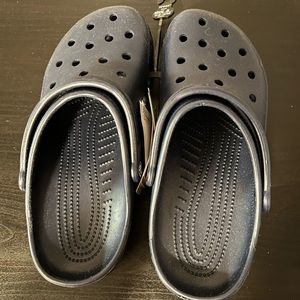 CROCS Women’s size 10 classic navy clog